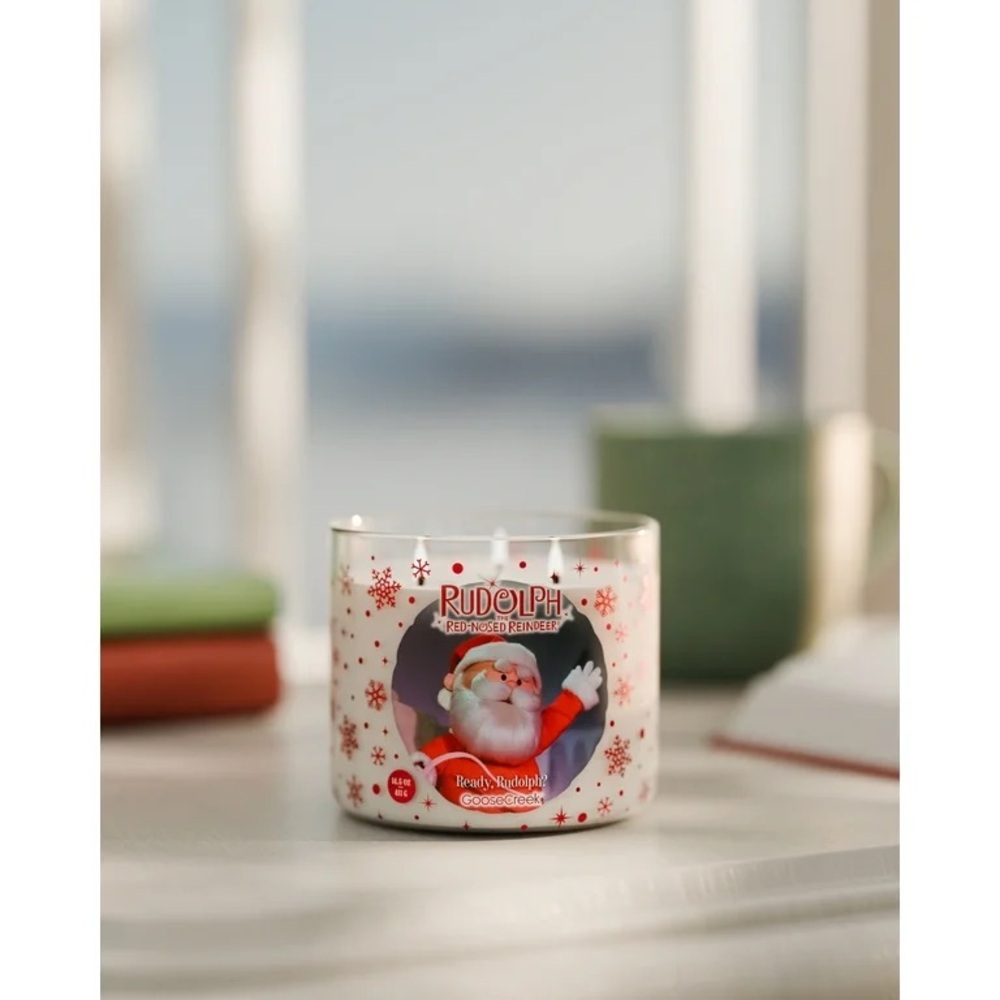 GooseCreek Rudolph The Red-Nosed Reindeer Ready, Rudolph? Candle - Picture 3 of 9